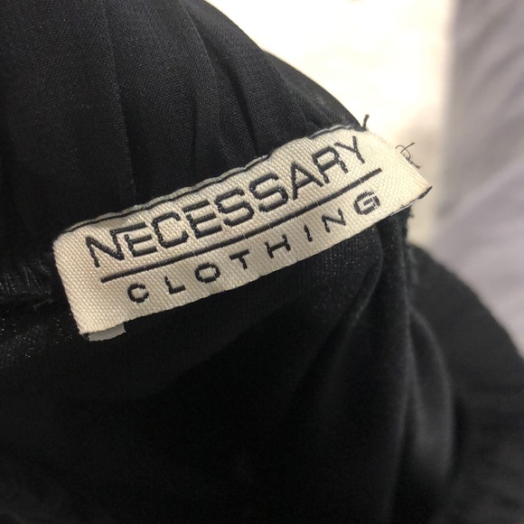 Black high low skirt with lining - Picture 5 of 6